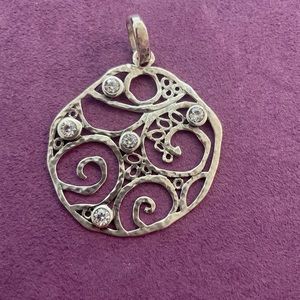 Grace & Heart “Fantasy” pendant P-1762-SS